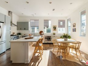 2211 Polyscope Place, Los Angeles CA 90026