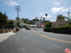 975 Lucile Avenue, Los Angeles CA 90026