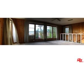 975 Lucile Avenue, Los Angeles CA 90026