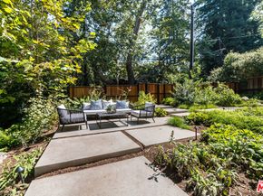 681 Brooktree Road, Santa Monica CA 90402