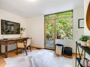 681 Brooktree Road, Santa Monica CA 90402