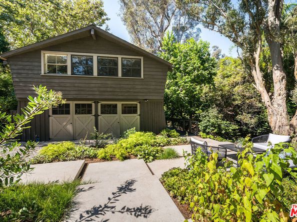 681 Brooktree Road, Santa Monica CA 90402