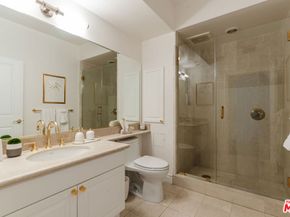 11847 Gorham Avenue 302, Los Angeles CA 90049