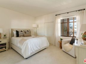 11847 Gorham Avenue 302, Los Angeles CA 90049