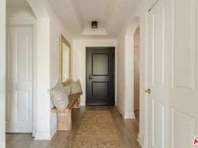 11847 Gorham Avenue 302, Los Angeles CA 90049