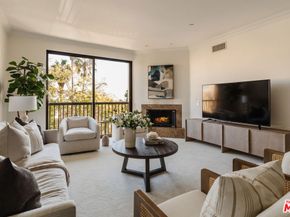 11847 Gorham Avenue 302, Los Angeles CA 90049