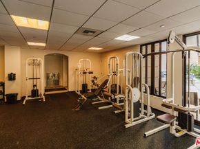 11847 Gorham Avenue 302, Los Angeles CA 90049