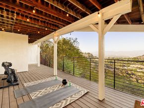 8620 Skyline Drive, Los Angeles CA 90046