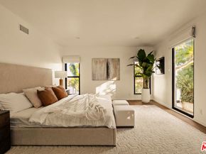 8620 Skyline Drive, Los Angeles CA 90046