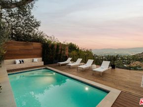 8620 Skyline Drive, Los Angeles CA 90046