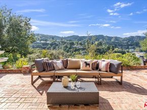 3551 Westfall Drive, Encino CA 91436