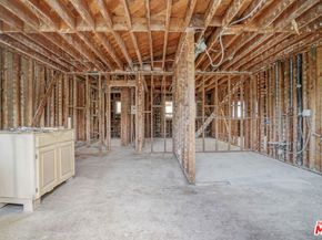 16 38th Place, Long Beach CA 90803