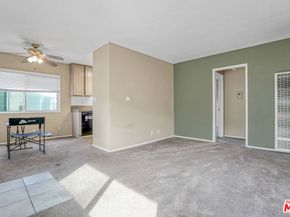 16 38th Place, Long Beach CA 90803