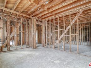 16 38th Place, Long Beach CA 90803