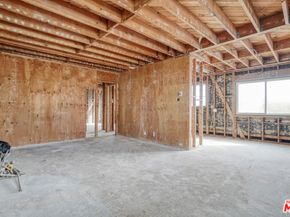 16 38th Place, Long Beach CA 90803