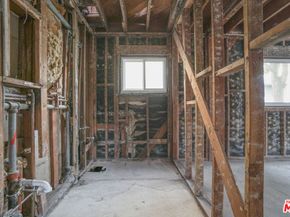 16 38th Place, Long Beach CA 90803