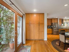 12118 Navy Street, Los Angeles CA 90066