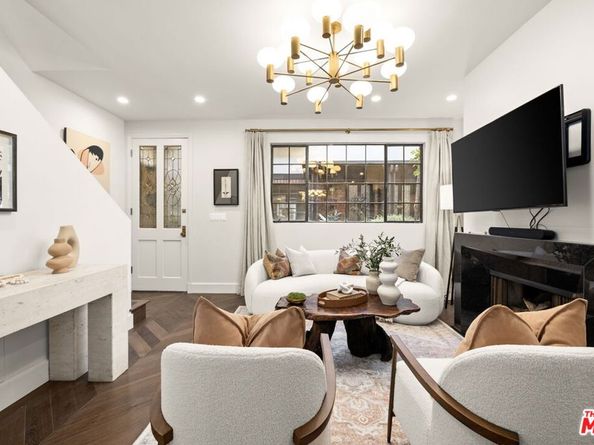 202 San Vicente Boulevard 6, Santa Monica CA 90402