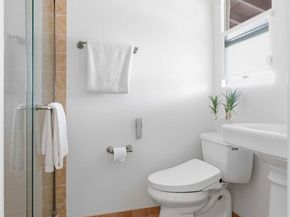 1248 N Everett Street, Glendale CA 91207