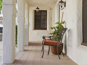 1248 N Everett Street, Glendale CA 91207