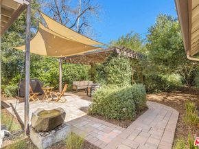 2717 W Avenue 30, Los Angeles CA 90065