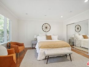 2452 N Altadena Drive, Altadena CA 91001