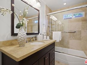 2452 N Altadena Drive, Altadena CA 91001