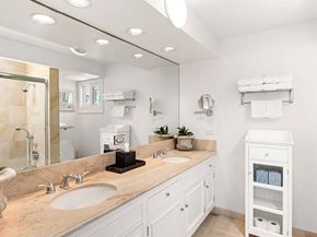 24216 Malibu Road, Malibu CA 90265