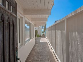 24216 Malibu Road, Malibu CA 90265
