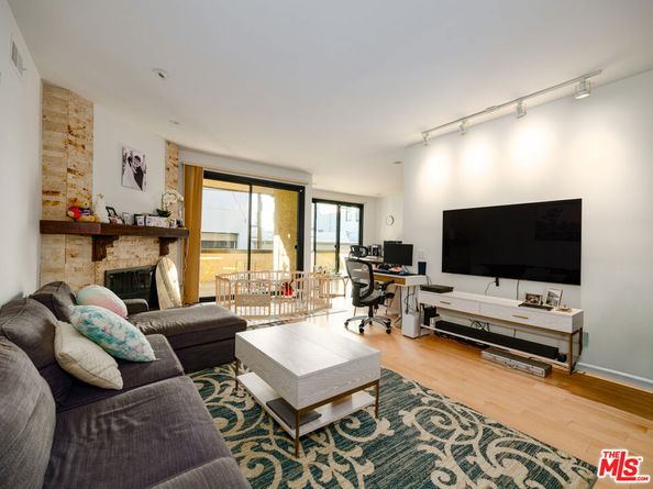 10327 Missouri Avenue 105, Los Angeles CA 90025