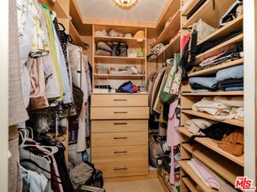 10327 Missouri Avenue 105, Los Angeles CA 90025