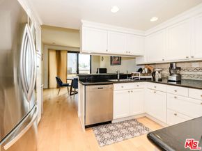 10327 Missouri Avenue 105, Los Angeles CA 90025