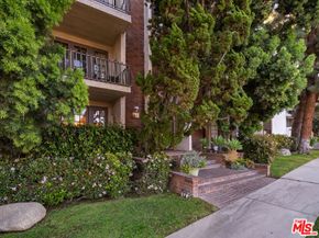 10327 Missouri Avenue 105, Los Angeles CA 90025