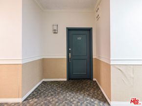 10327 Missouri Avenue 105, Los Angeles CA 90025