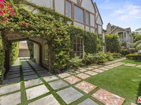 736 S Cloverdale Avenue, Los Angeles CA 90036
