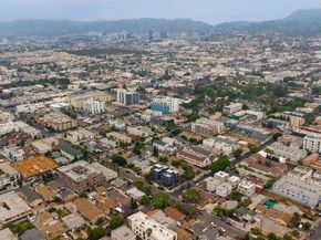 4713 Clinton Street, Los Angeles CA 90004