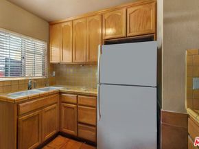 4713 Clinton Street, Los Angeles CA 90004