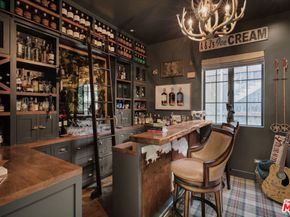 2835 Westbrook Avenue, Los Angeles CA 90046