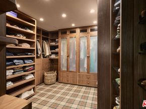 2835 Westbrook Avenue, Los Angeles CA 90046