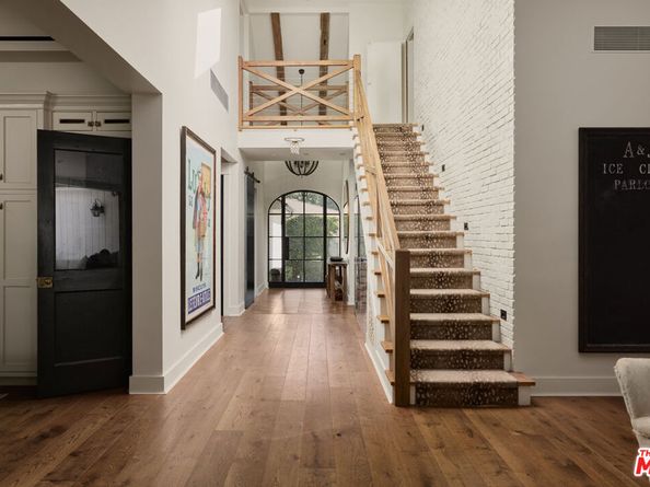 2835 Westbrook Avenue, Los Angeles CA 90046