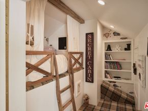 2835 Westbrook Avenue, Los Angeles CA 90046