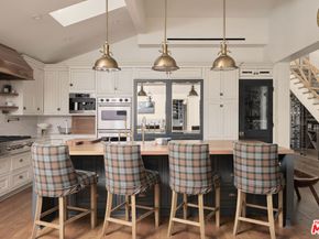 2835 Westbrook Avenue, Los Angeles CA 90046