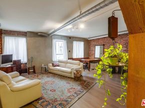 527 Molino Street 310, Los Angeles CA 90013