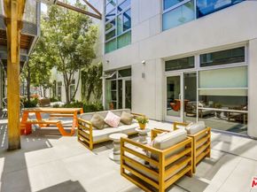 527 Molino Street 310, Los Angeles CA 90013