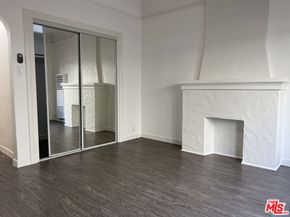 444 Chestnut Avenue, Long Beach CA 90802