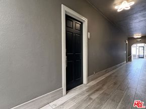 444 Chestnut Avenue, Long Beach CA 90802