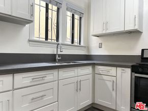 444 Chestnut Avenue, Long Beach CA 90802