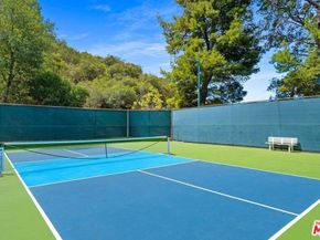 2628 Claray Drive, Los Angeles CA 90077