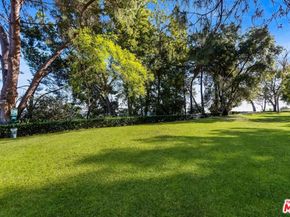 2628 Claray Drive, Los Angeles CA 90077