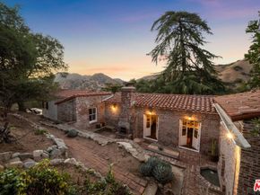 8420 La Tuna Canyon Road, Sun Valley CA 91352
